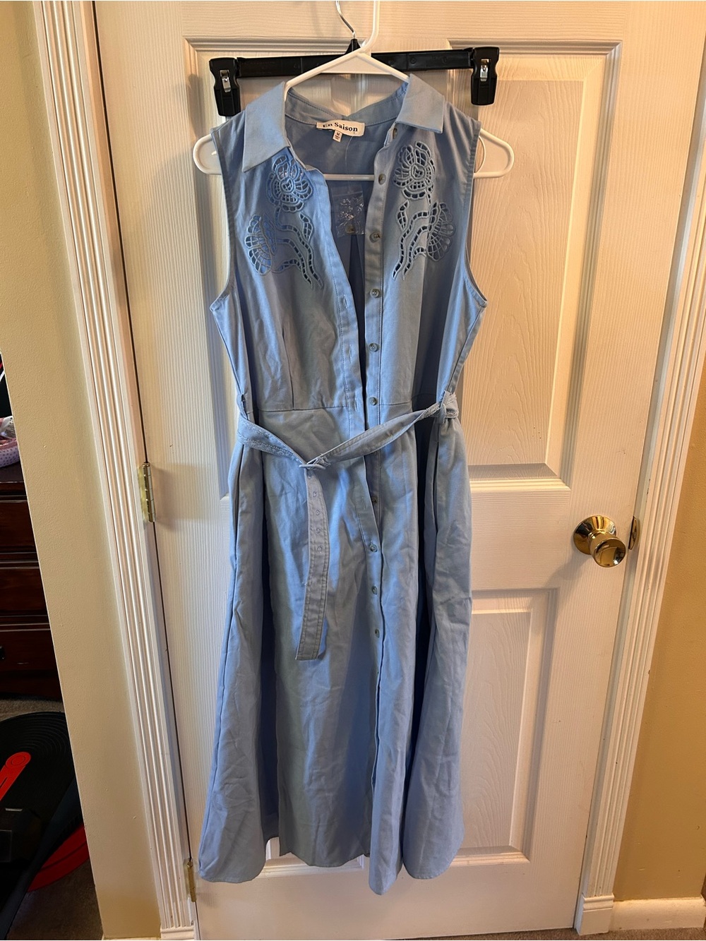 En Saison Light Blue Sleeveless Midi Shirt Dress with Waist Tie